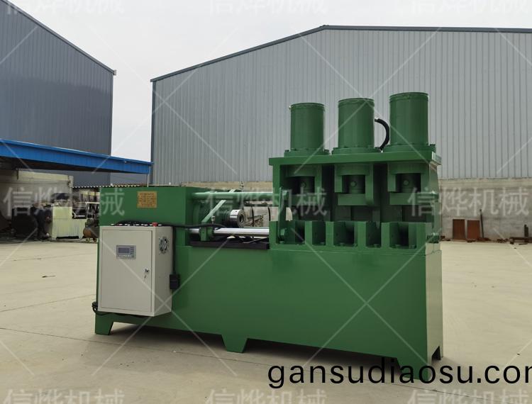 小型液壓縮逕機備受消費(fei)者的熱烈歡迎